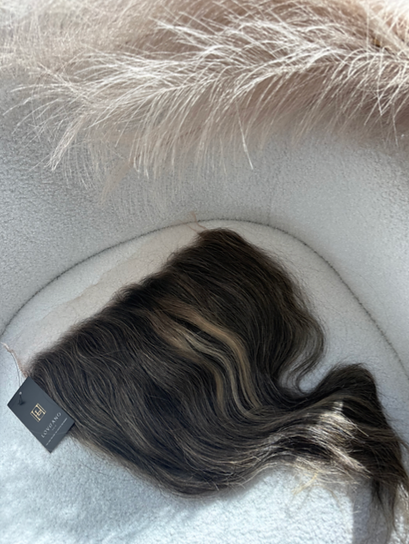Natural Wavy Ash Blonde Highlights HD Lace